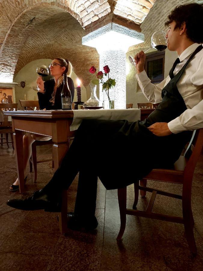 A' La Table Du Sommelier Chambres D Hotes & Restaurant Saint-Vincent Eksteriør billede