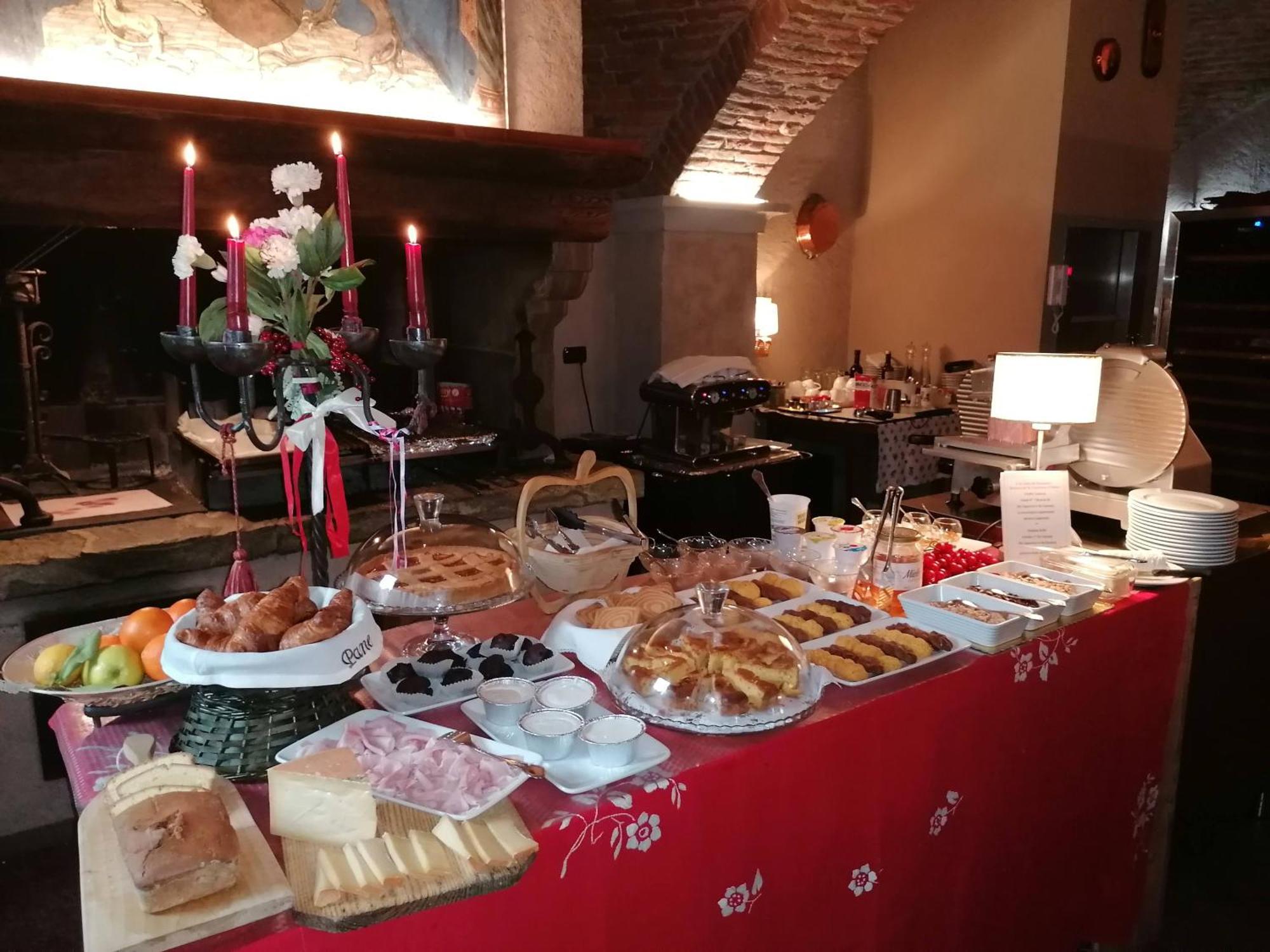 A' La Table Du Sommelier Chambres D Hotes & Restaurant Saint-Vincent Eksteriør billede