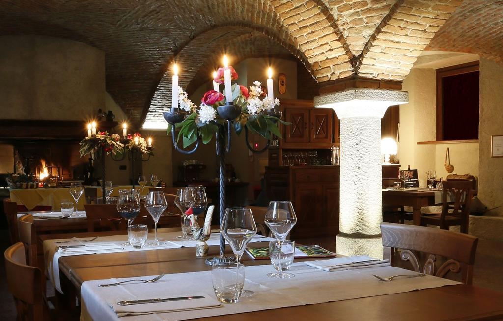 A' La Table Du Sommelier Chambres D Hotes & Restaurant Saint-Vincent Eksteriør billede