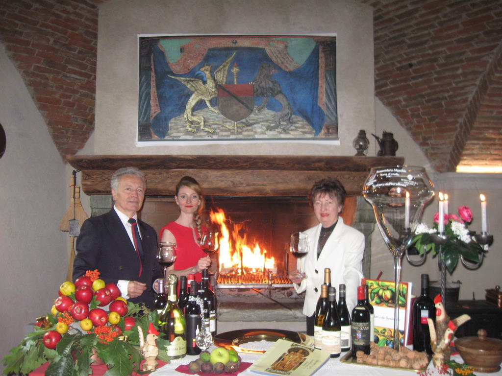 A' La Table Du Sommelier Chambres D Hotes & Restaurant Saint-Vincent Eksteriør billede