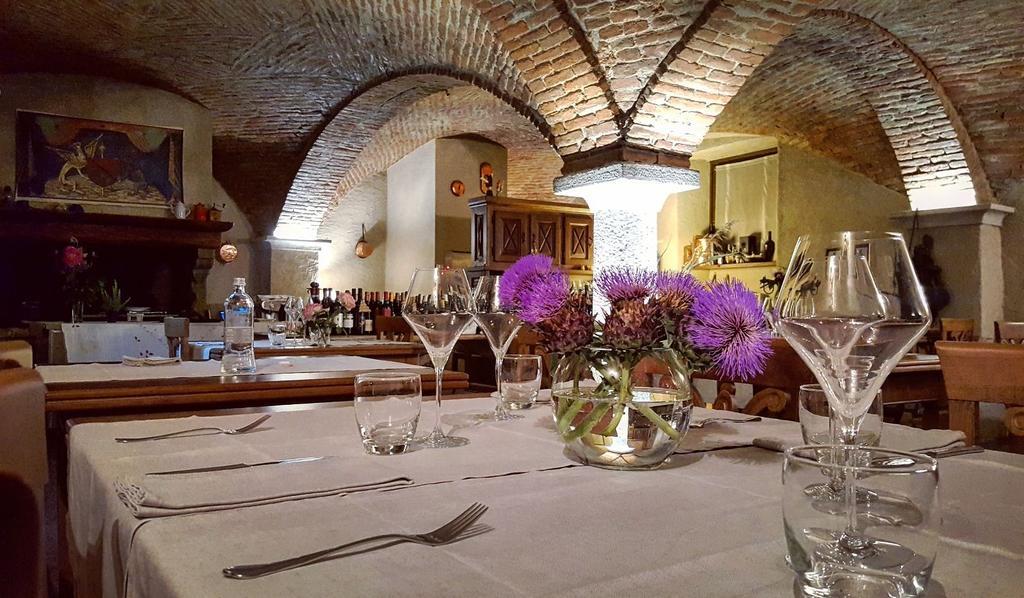 A' La Table Du Sommelier Chambres D Hotes & Restaurant Saint-Vincent Eksteriør billede