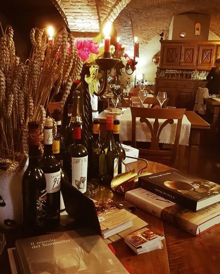 A' La Table Du Sommelier Chambres D Hotes & Restaurant Saint-Vincent Eksteriør billede