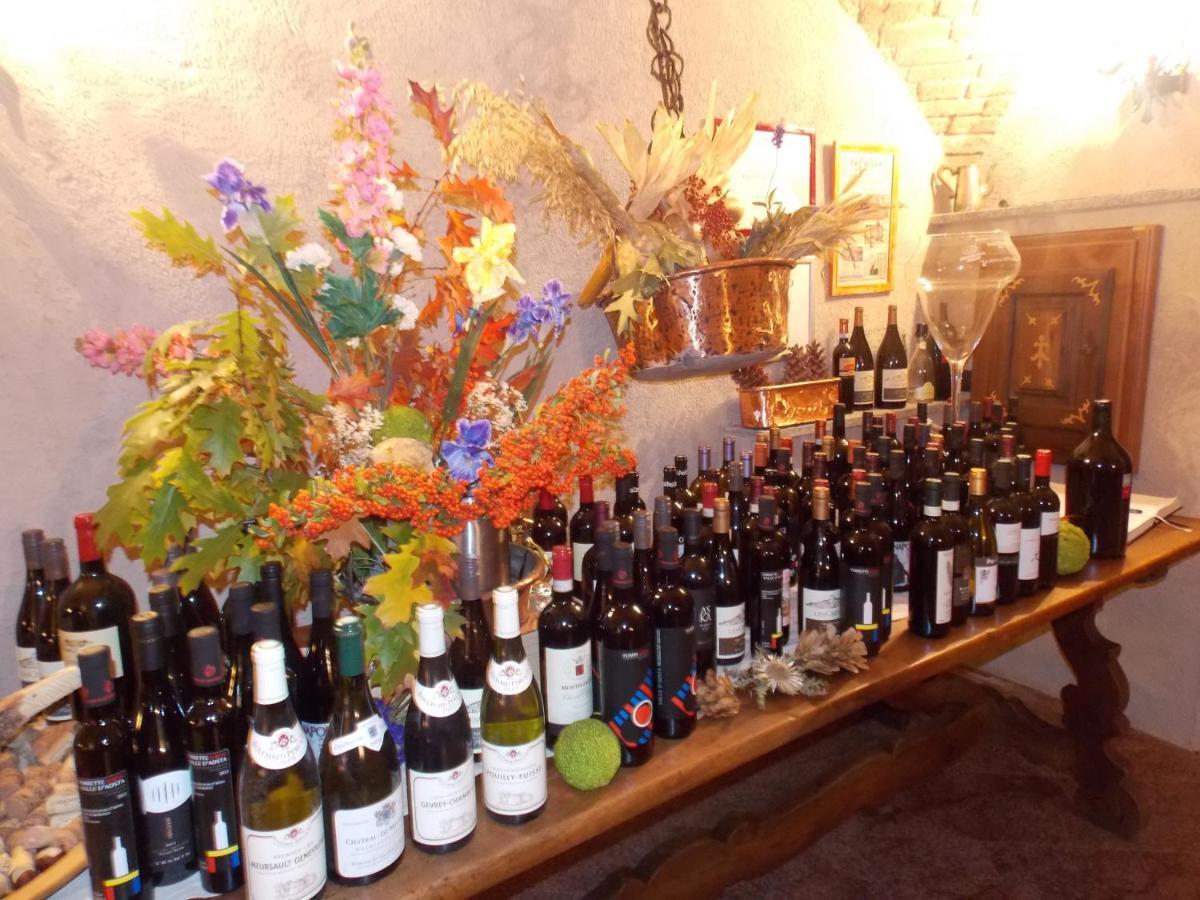 A' La Table Du Sommelier Chambres D Hotes & Restaurant Saint-Vincent Eksteriør billede